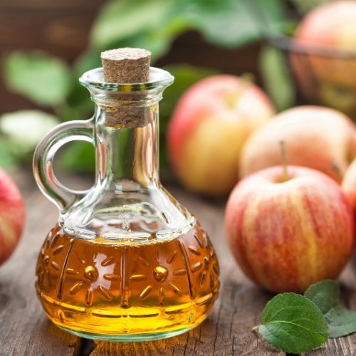 bottle of apple cider vinegar